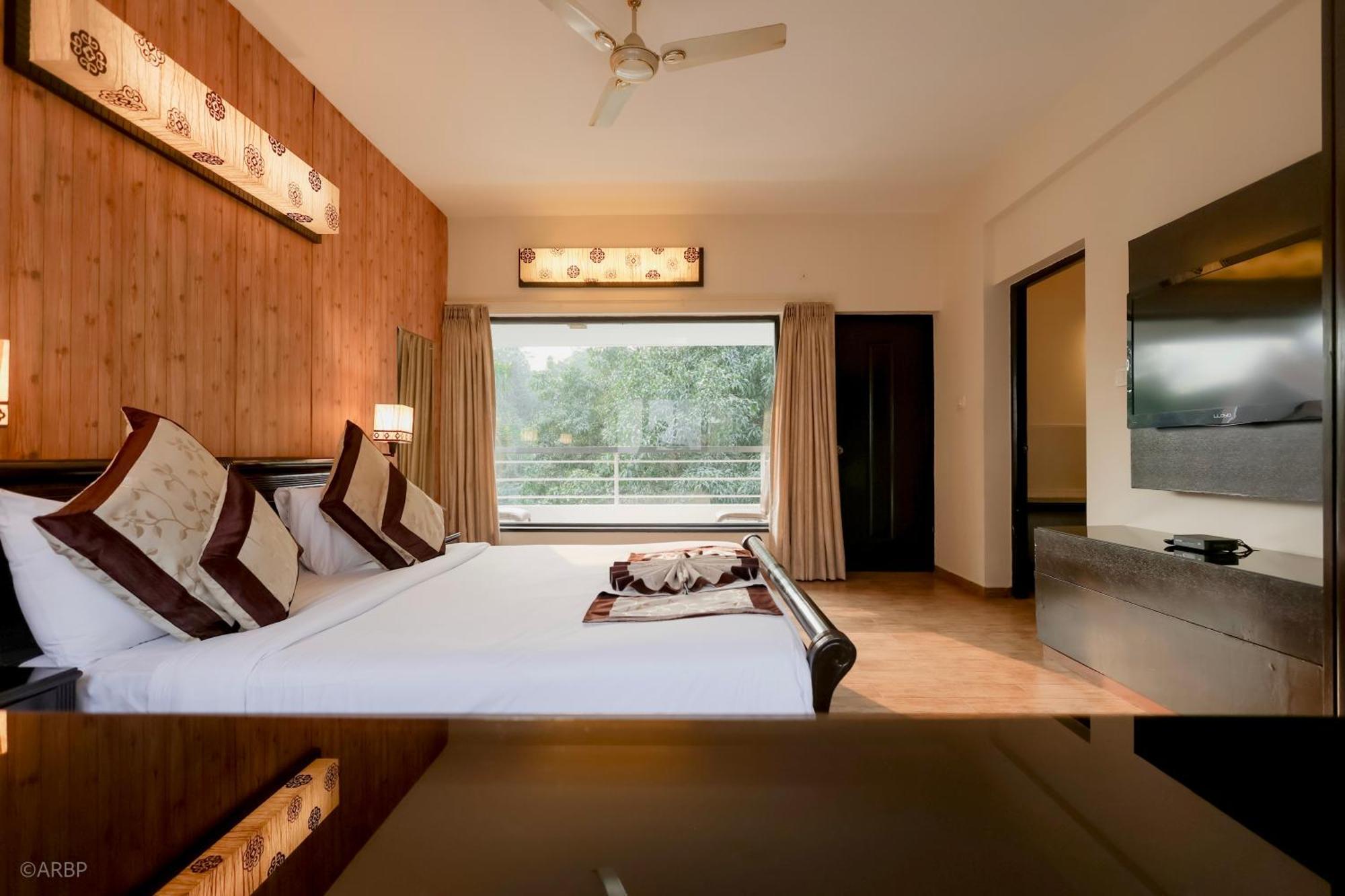 La Sunila Suites Arpora Exterior foto