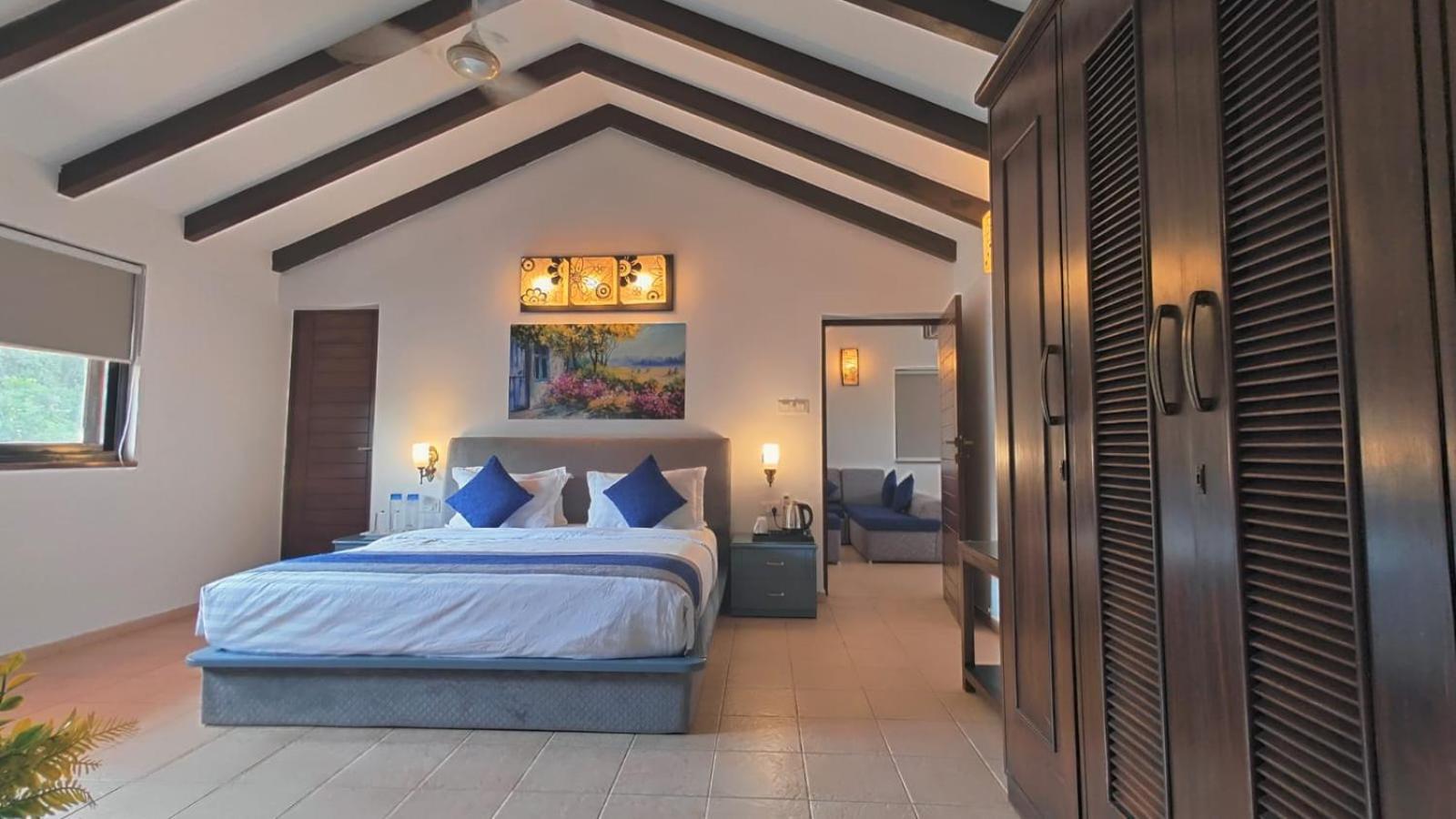 La Sunila Suites Arpora Exterior foto